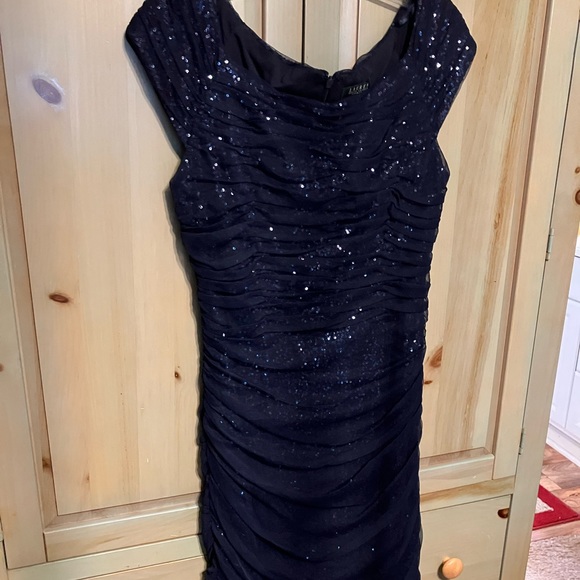 Lauren Ralph   Sheath Dress Blue Sequin Body Con Ruched Formal Party Size 14 New - Picture 2 of 10